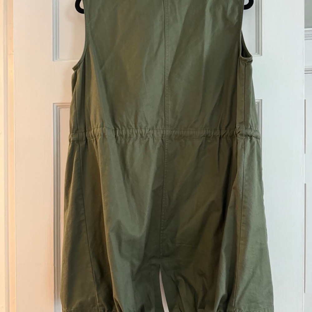 Ro & De Khaki Green Zip-Up Vest - Picture 2 of 3